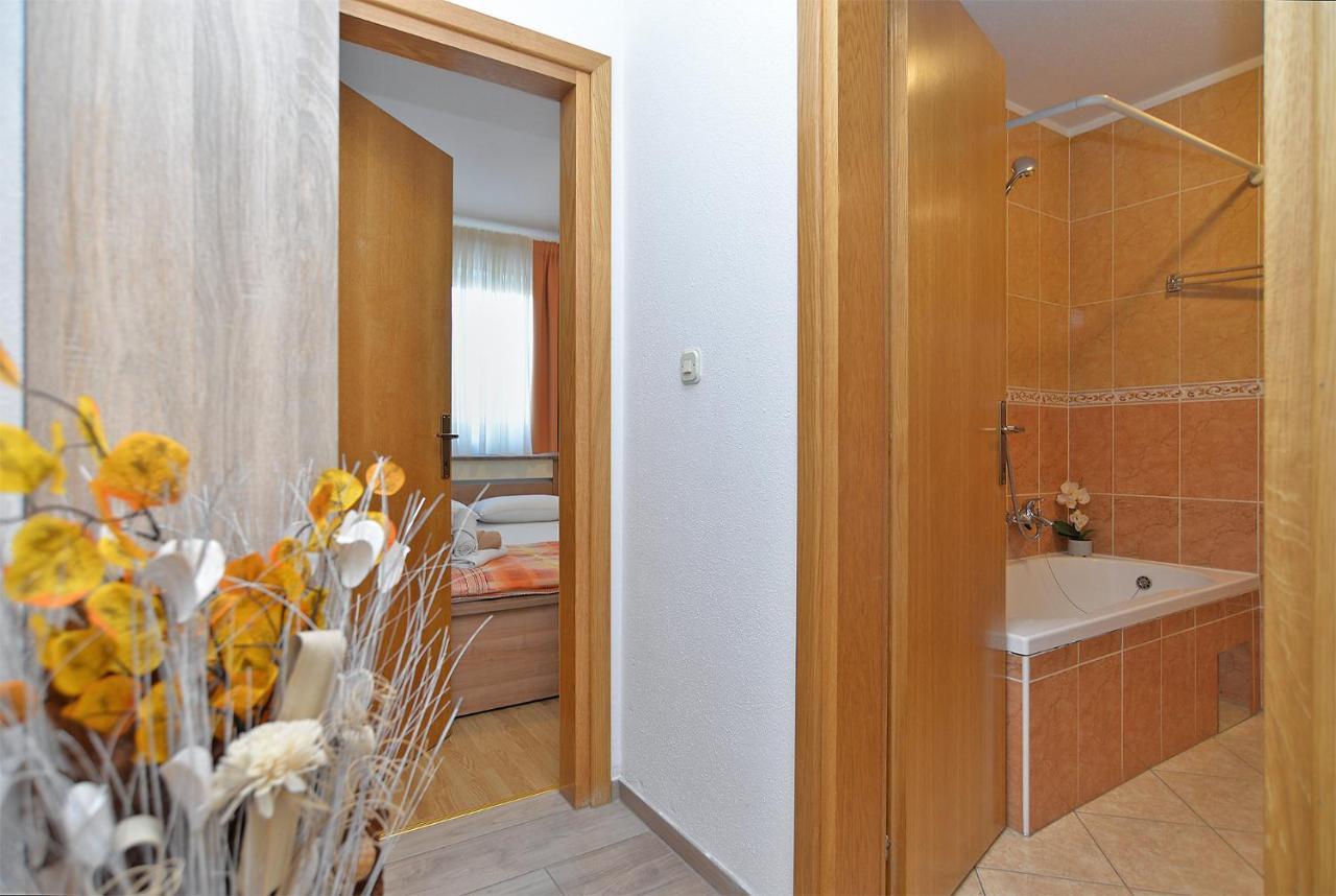 Apartment 2207 Pula Buitenkant foto